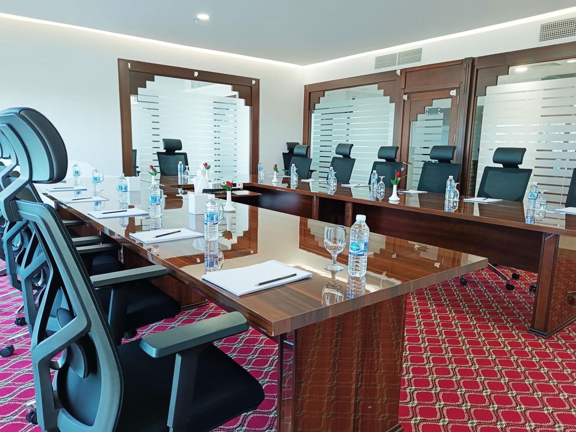 Sunday Mega Hotel Sheikh Zayed Road Near Difc Formerly Emirates Grand Hotel Dubai Luaran gambar
